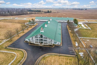 /international/us/12298-croton-road-hartford-oh-110107817825/