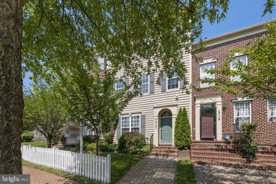 /international/us/13121-clarksburg-square-road-clarksburg-md-110100818852/