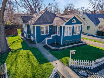 /international/us/381-douglas-avenue-crystal-lake-il-110108607801/