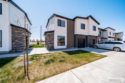 /international/us/2171-pebble-brook-court-rexburg-id-110107858913/