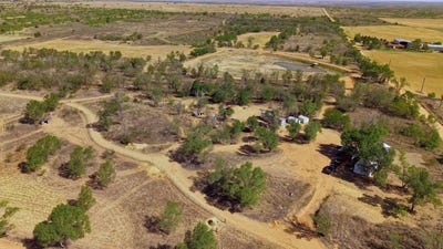 /international/us/4431-county-road-18-clarendon-tx-110107570058/