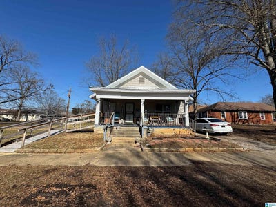 /international/us/611-n-16th-street-bessemer-al-110108498231/