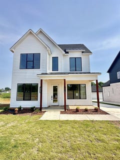 /international/us/121-fame-ave-tuscumbia-al-110098466447/