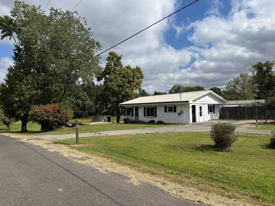 /international/us/234-keeling-st-marion-ky-110119984981/