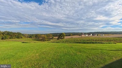 /international/us/1819-lower-bailey-road-newport-pa-110120454227/
