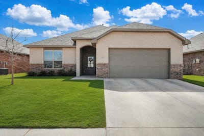 /international/us/819-n-3rd-street-wolfforth-tx-110108443967/