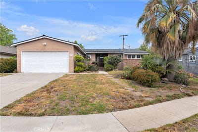 /international/us/13449-stagg-street-panorama-city-ca-110099241436/