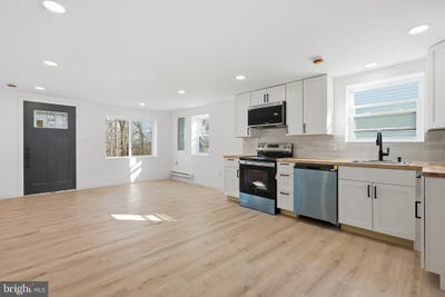 /international/us/937-high-street-coatesville-pa-110108198560/