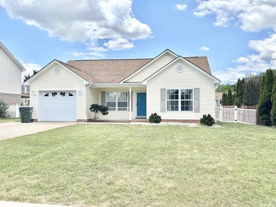 /international/us/2400-monroe-st-waynesboro-va-110108795096/