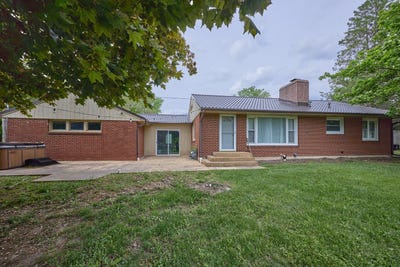 /international/us/31w742-il-route-58-elgin-il-110108300732/