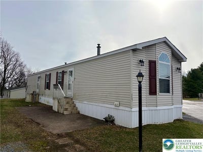 /international/us/3267-2nd-avenue-north-whitehall-twp-pa-110106443595/