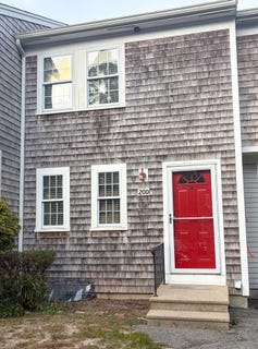 /international/us/300-falmouth-road-mashpee-ma-110120511245/