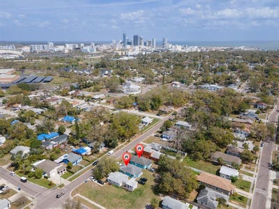 /international/us/1750-12th-avenue-s-st-petersburg-fl-110098207044/