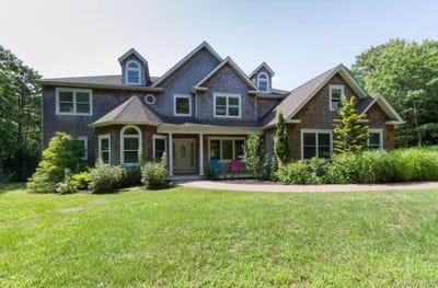 /international/us/155-chardonnay-drive-east-quogue-ny-110107963430/