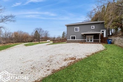 /international/us/1813-wiese-garden-road-marshalltown-ia-110100618890/