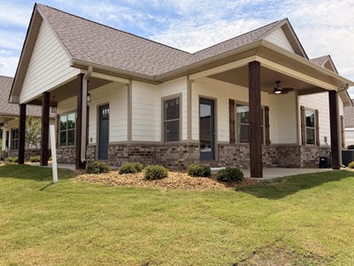 /international/us/86-maddox-lane-chatsworth-ga-110107434702/