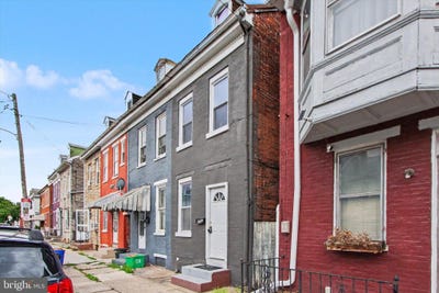/international/us/511-w-philadelphia-street-york-pa-110108604271/
