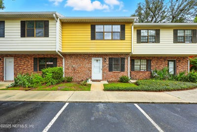 /international/us/504-kettering-way-orange-park-fl-110101983997/