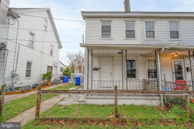/international/us/211-w-foundry-st-millville-nj-110107160331/