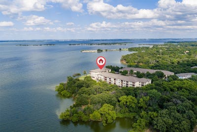 /international/us/500-waters-edge-drive-lake-dallas-tx-110109069795/