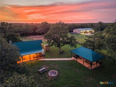 /international/us/10488-hwy-304-harwood-tx-110109110676/