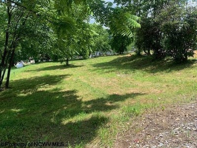 /international/us/254-third-street-belington-wv-110093314360/