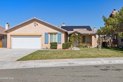 /international/us/5909-e-viking-way-palmdale-ca-110106146013/
