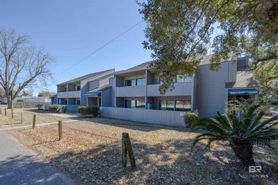 /international/us/132-w-satsuma-avenue-foley-al-110105288505/