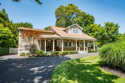 /international/us/122-cambon-avenue-saint-james-ny-110100411933/