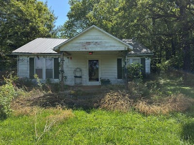 /international/us/5312-bluff-springs-rd-mcminnville-tn-110107653653/