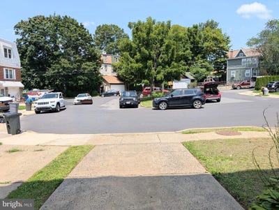 /international/us/116-botanic-court-upper-darby-pa-110101211195/