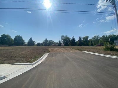 /international/us/512-s-broadway-street-middleville-mi-110099149612/?lang=zh-tw