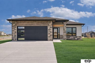 /international/us/12003-s-114th-avenue-papillion-ne-110106344744/