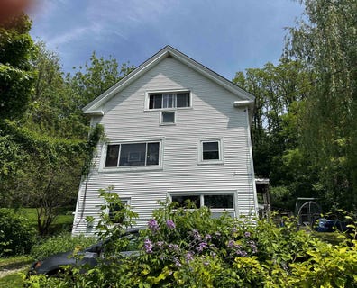 /international/us/53-high-street-middlebury-vt-110100198974/