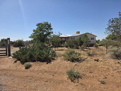 /international/us/149-manzano-view-road-los-lunas-nm-110108988388/