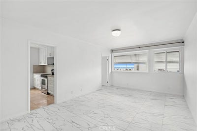 /international/us/245-aster-street-laguna-beach-ca-110106062016/