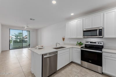/international/us/2511-w-queen-creek-road-chandler-az-110106756185/