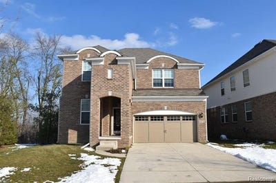 /international/us/49744-hartwick-drive-novi-mi-110109057813/