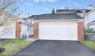 /international/us/12-mckinley-drive-ocean-twp-nj-110108395009/