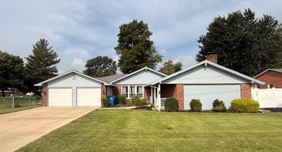 /international/us/525-n-jefferson-st-olney-il-110109844164/