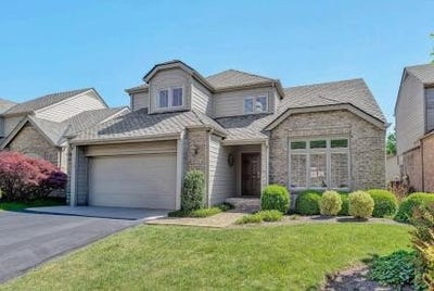 /international/us/4992-hunting-hills-cir-roanoke-va-110107731230/