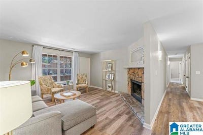 /international/us/1208-patton-creek-lane-hoover-al-110108610249/