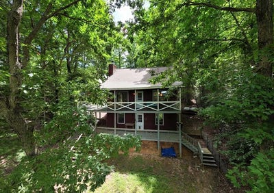 /international/us/68-coosa-view-lane-blairsville-ga-110101012469/