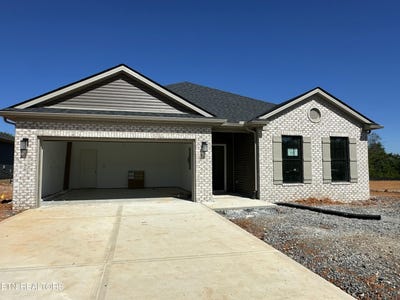 /international/us/6028-mountain-heights-lane-corryton-tn-110108978488/