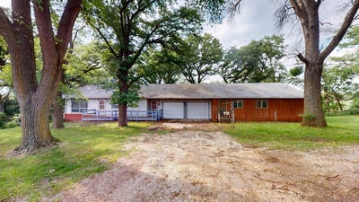 /international/us/1521-600th-st-cherokee-ia-110105848944/