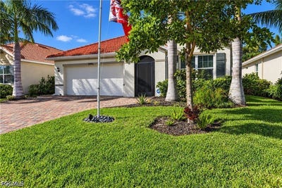 /international/us/2996-royal-gardens-avenue-fort-myers-fl-110120026590/