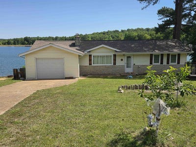 /international/us/14-w-lake-estates-circle-cherokee-village-ar-110107986341/