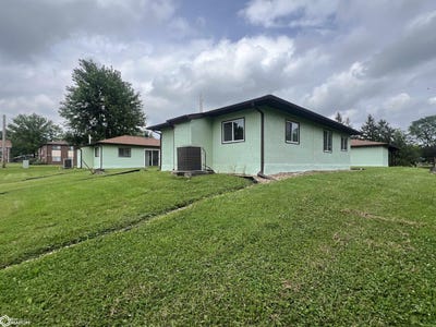 /international/us/300-e-buchanan-avenue-fairfield-ia-110100210089/
