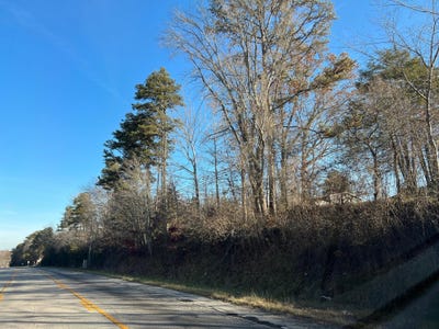 /international/us/999-hutton-lane-corbin-ky-110092929958/