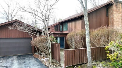 /international/us/1939-pine-drive-kent-oh-110107255190/